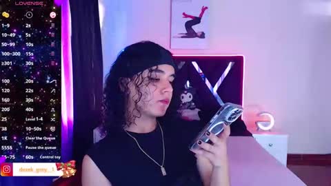 Derek independent online show from January 10, 9:31 pm