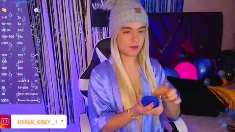 Derek independent online show from September 18, 8:55 pm