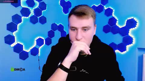 Snapshot of derek_hawk_ chatting on December 3, 9:51 am derek_hawk_ online show from December 3, 9:51 am