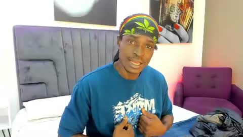 Snapshot of derek_raser chatting on July 7, 7:29 pm Terry Zyzz online show from July 7, 7:29 pm