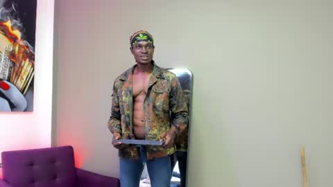 Snapshot of derek_raser chatting on July 8, 9:19 pm Terry Zyzz online show from July 8, 9:19 pm