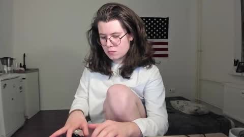 Derek online show from November 26, 3:02 pm