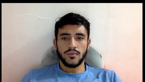 Snapshot of derek_smiith chatting on January 18, 2:25 am Derek smiith online show from January 18, 2:25 am