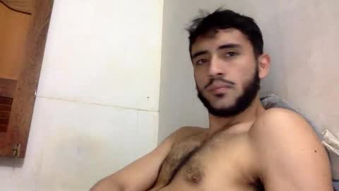 Snapshot of derek_smiith chatting on September 28, 2:11 pm Derek smiith online show from September 28, 2:11 pm