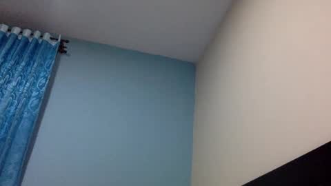 Snapshot of derek_smiith chatting on December 14, 7:58 am Derek smiith online show from December 14, 7:58 am