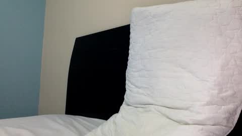 Snapshot of derek_smiith chatting on December 14, 10:14 pm Derek smiith online show from December 14, 10:14 pm