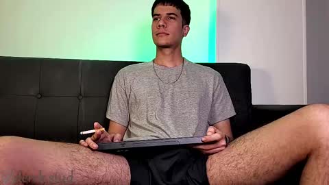 Derek independent model  online show from December 16, 4:06 am