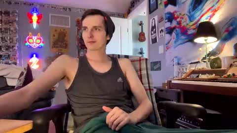 derekdings online show from November 16, 8:36 pm