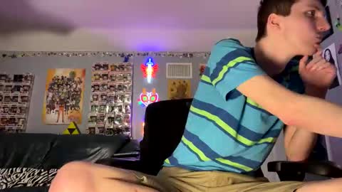 derekdings online show from May 11, 9:12 pm