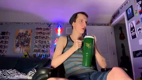derekdings online show from May 16, 11:09 am