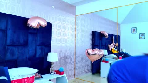 Derieri D online show from February 19, 3:24 am