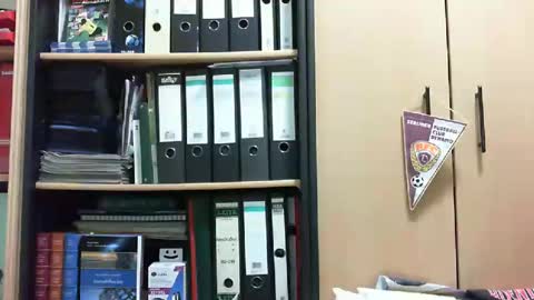 Snapshot of derkleineliebling chatting on December 13, 2:27 pm derkleineliebling online show from December 13, 2:27 pm