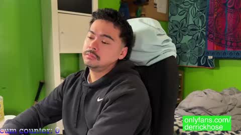 Snapshot of derrick_hose chatting on January 13, 4:18 am Derrick Hose online show from January 13, 4:18 am