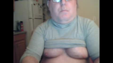 Snapshot of derrickkearley2055 chatting on December 22, 5:59 am derrickkearley2055 online show from December 22, 5:59 am