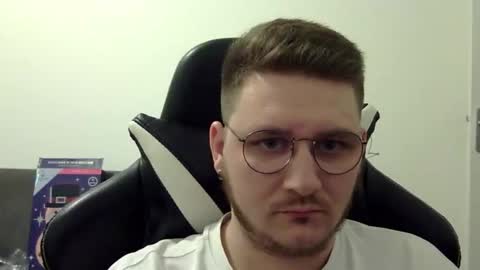 dervechi online show from December 22, 8:50 pm