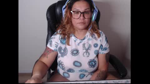 desertadventures25 online show from March 25, 4:40 am