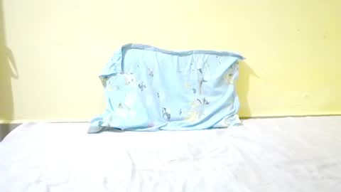 Snapshot of desihotgirl2024 chatting on February 14, 5:26 am Nidhilove online show from February 14, 5:26 am