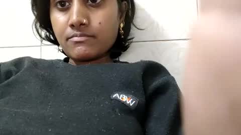 Snapshot of desiprincessaga32 chatting on January 10, 7:10 am desiprincessaga32 online show from January 10, 7:10 am