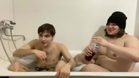 Snapshot of desiredude9 chatting on February 25, 5:33 pm desiredude9 online show from February 25, 5:33 pm