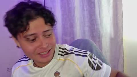 TORI AND MR. BEAR online show from October 3, 7:00 pm