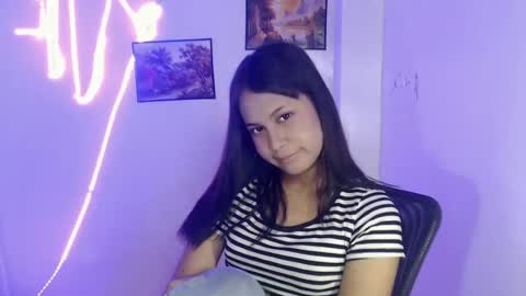Snapshot of dess_morena chatting on June 18, 9:14 am Dess online show from June 18, 9:14 am