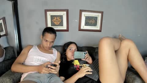 Snapshot of deus_steim chatting on December 27, 8:18 pm deus_steim online show from December 27, 8:18 pm