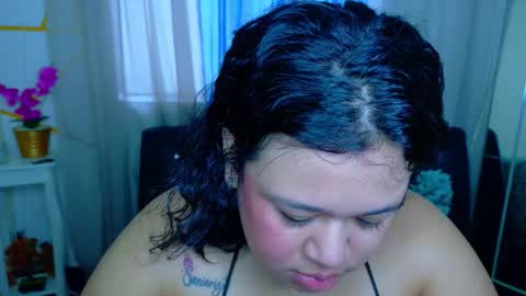 Snapshot of deva_big chatting on February 19, 1:29 pm deva_big online show from February 19, 1:29 pm