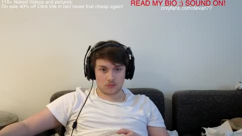 Devan online show from December 15, 5:31 pm