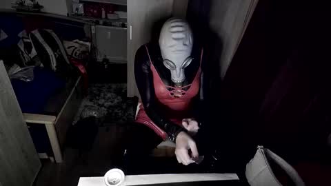 Snapshot of devbi1984 chatting on December 16, 6:43 am devbi1984 online show from December 16, 6:43 am