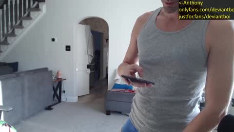 Anthony online show from December 3, 1:54 pm