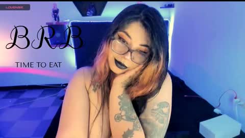  L I NA  online show from March 17, 2:09 pm