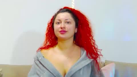 AlexaMills online show from November 25, 8:58 am