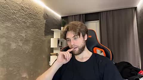 Snapshot of devilnut1 chatting on March 13, 4:13 pm devilnut1 online show from March 13, 4:13 pm