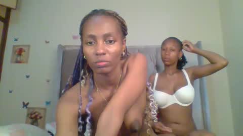 devinegrace7 online show from January 8, 5:10 am