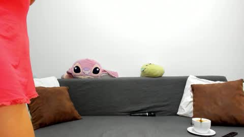 Snapshot of devinesex chatting on October 6, 5:49 am Misha online show from October 6, 5:49 am