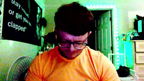 Snapshot of devinfillps chatting on April 2, 3:31 pm devinfillps online show from April 2, 3:31 pm