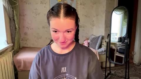 Snapshot of devpip chatting on November 8, 9:09 am Pippi online show from November 8, 9:09 am