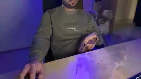 DevSwiss online show from February 23, 3:42 pm