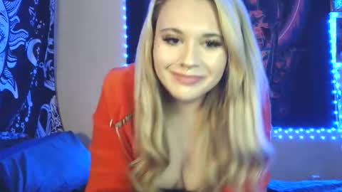 devyn winter online show from December 15, 10:58 pm