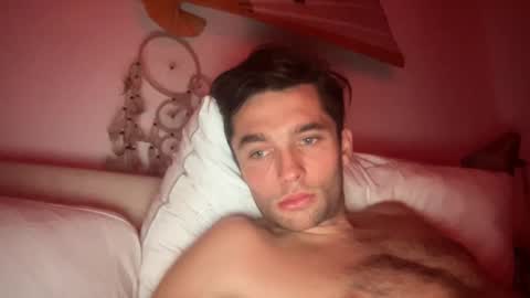 Snapshot of devyy333 chatting on December 25, 11:43 am devyy333 online show from December 25, 11:43 am