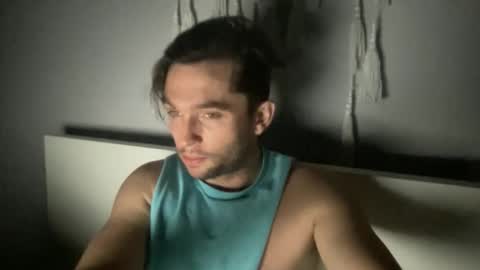 Snapshot of devyy333 chatting on October 17, 9:01 am devyy333 online show from October 17, 9:01 am