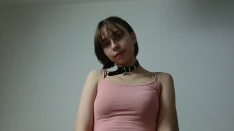 dewkiss online show from December 14, 9:30 pm