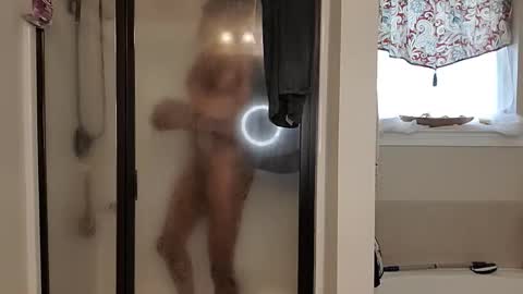 Snapshot of dextercollins chatting on March 2, 4:58 pm Dextercollins online show from March 2, 4:58 pm