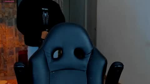 JULIAN online show from February 13, 11:23 pm