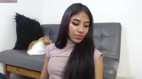 Snapshot of deysha_garncia chatting on May 10, 5:01 am Deysha online show from May 10, 5:01 am