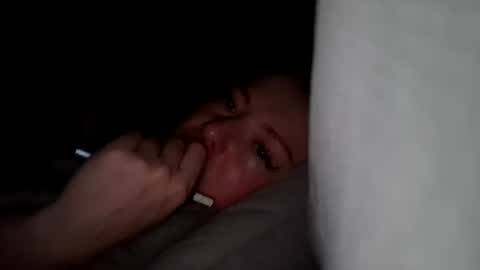 Snapshot of dgesika254182 chatting on January 26, 4:20 am dgesika254182 online show from January 26, 4:20 am