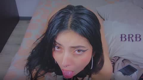 harmonious online show from February 10, 8:10 pm