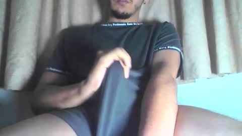 Snapshot of di_carter chatting on November 25, 11:10 am Carter online show from November 25, 11:10 am