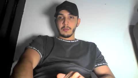 Snapshot of di_carter chatting on January 6, 5:44 am Carter online show from January 6, 5:44 am