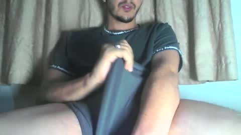 Snapshot of di_carter chatting on February 5, 8:41 am Carter online show from February 5, 8:41 am